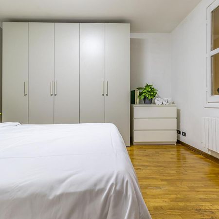Ottonelli Street Stay- Wifi Fibra Free Tra Storchi & Centro Storico Modena Kültér fotó